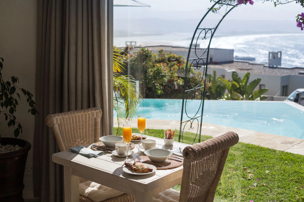 Ocean Watch Guest House