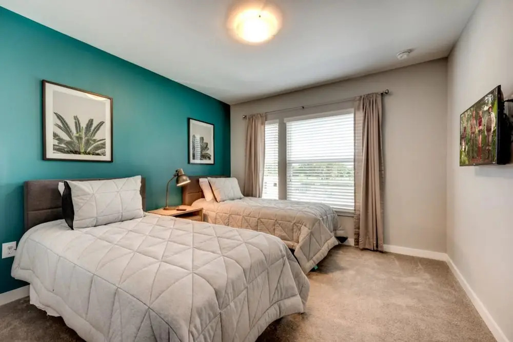 Wonderful Townhomes With Four Bedrooms Close to Disney
