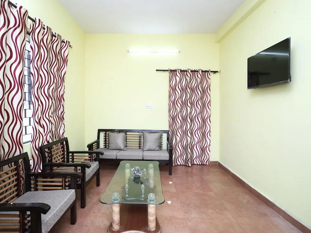 OYO 12487 Home2BHK Clock Tower Mussoorie