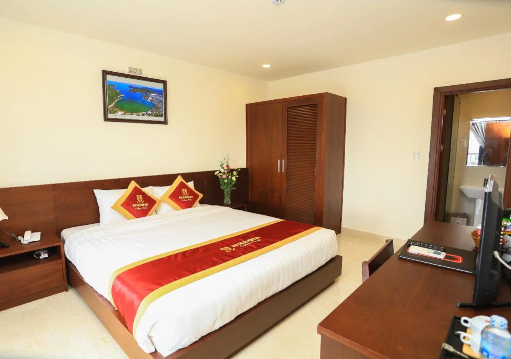Hacom Galaxy Hotel