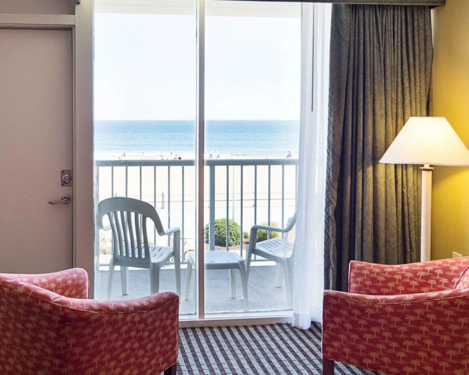 Hotel Ocean27 Oceanfront
