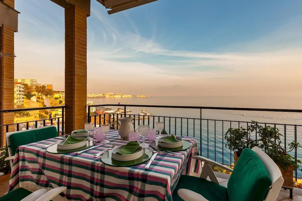 O-house Posillipo in Napoli