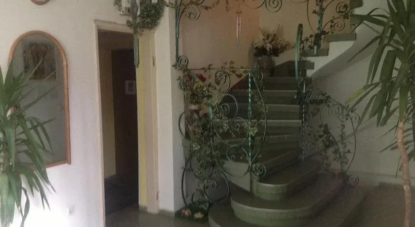 Astra Family Hotel