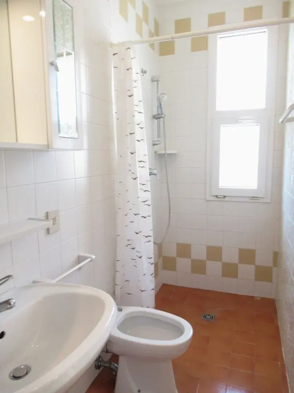 Studio With Large Terrace in Excellent Location Next to the Beach