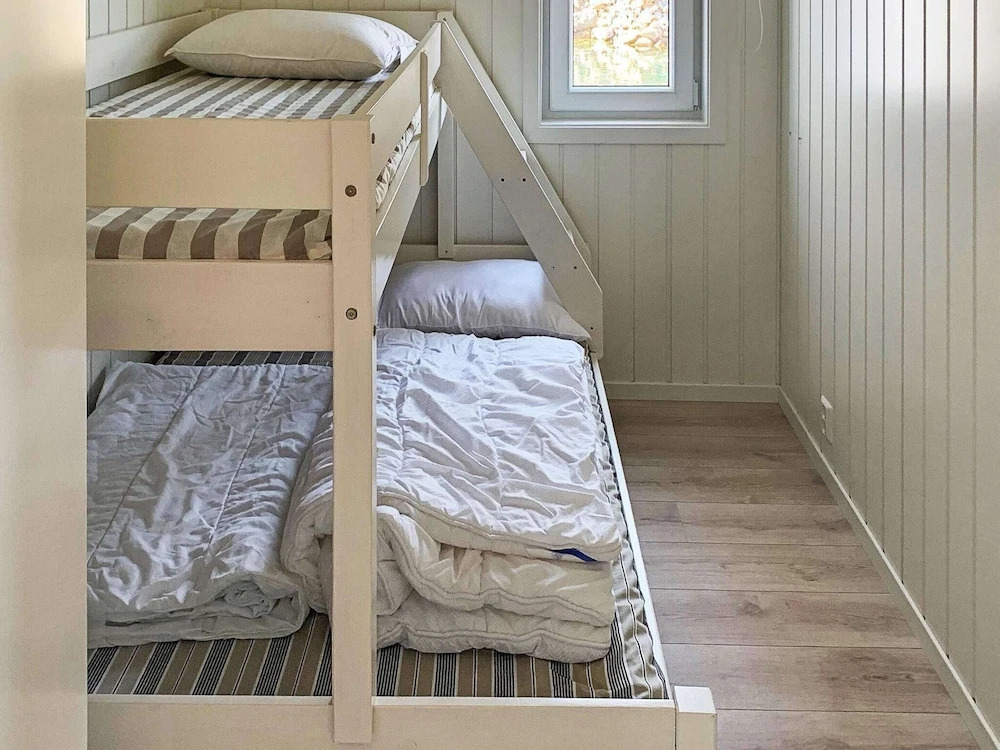 5 star holiday home in Urangsvåg