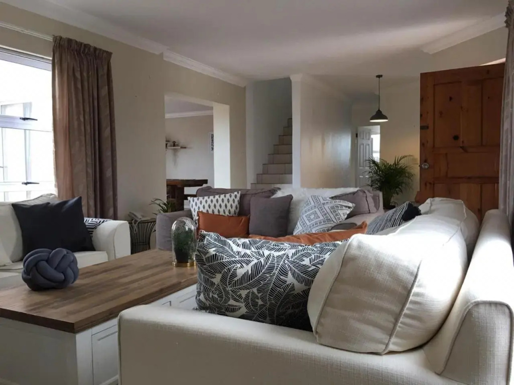 On Point Beach House - Jeffreys Bay