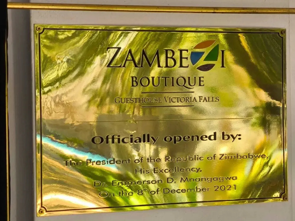 Room in Lodge - Luxury Suite in Zambezi Boutique Lodge 3