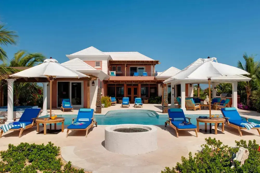 Villa La Percha With 4 Bedrooms and 4 5 Bathrooms