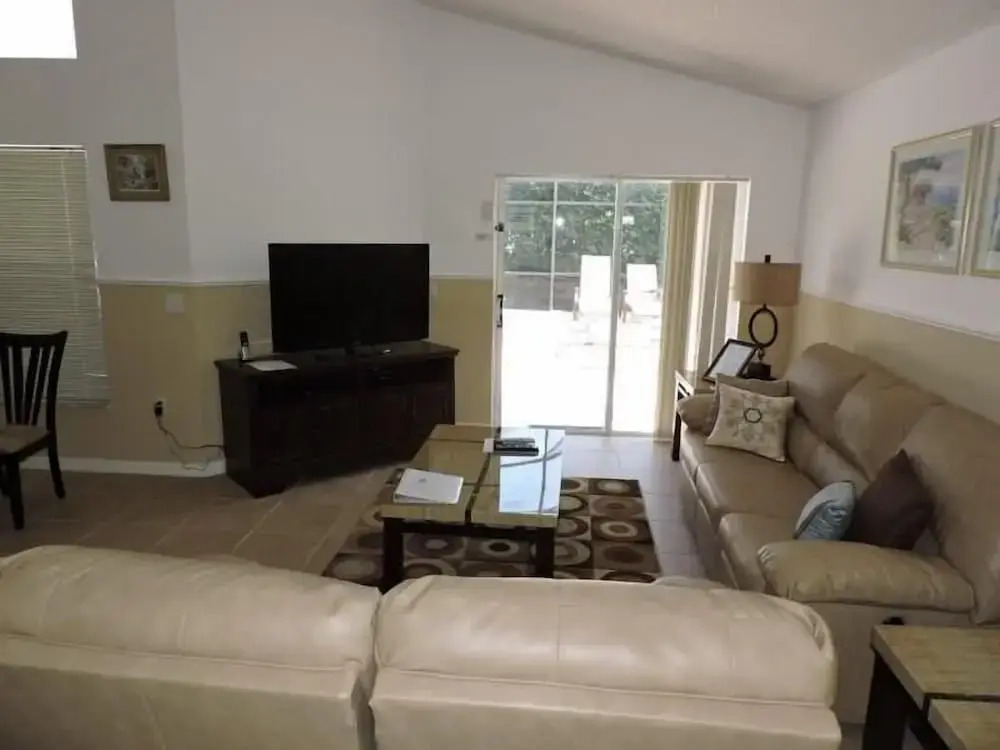 Ref C Luxury 4 Bed Villa on Gated Resort Near Disney