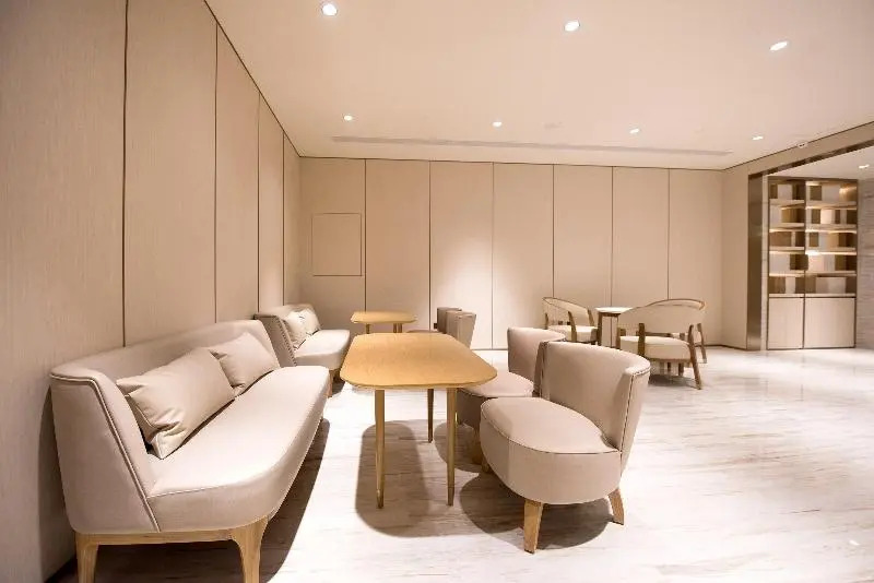 Ji Hotel (Beijing Bai Yun Guan)