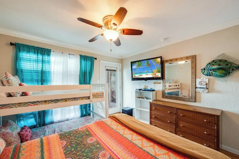 Gulf Breeze by Silver Sands Vacation Rentals