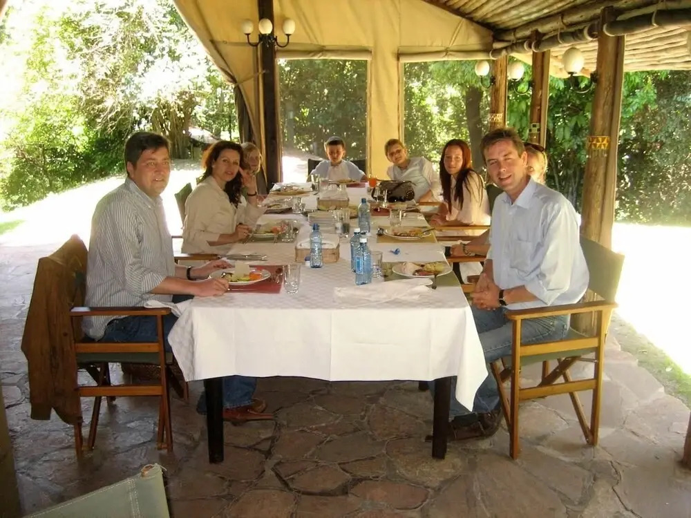 Sekenani Camp