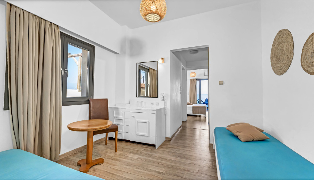 Sunset Beach Hotel