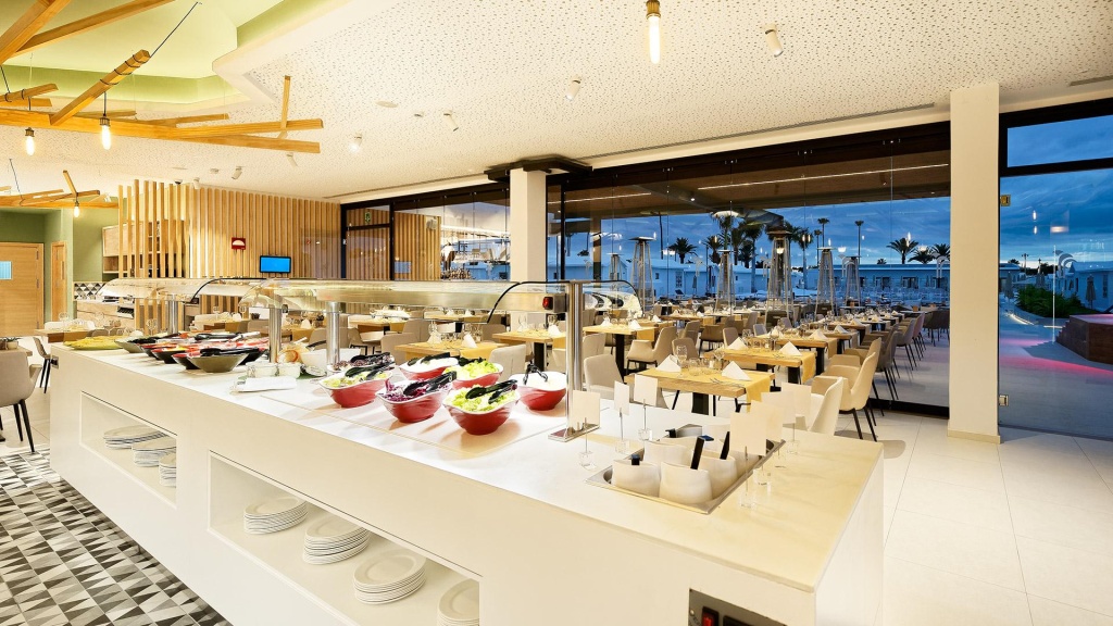 Отель Club Maspalomas Suites & Spa