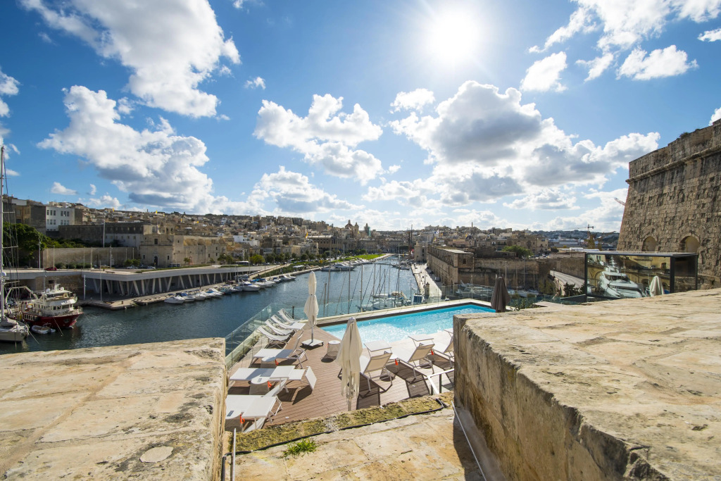 Cugo Gran Macina Malta