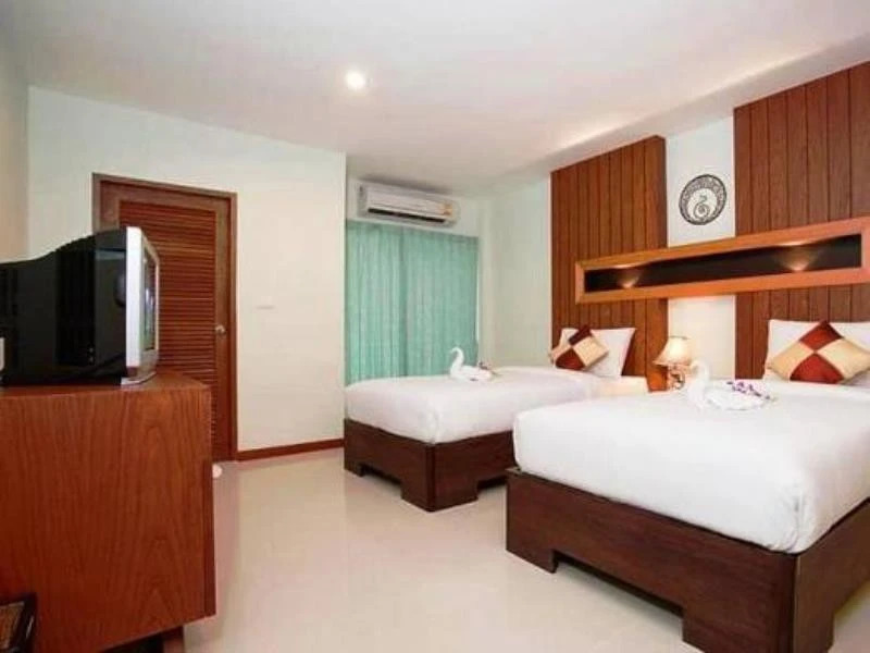 Deva Suites Patong