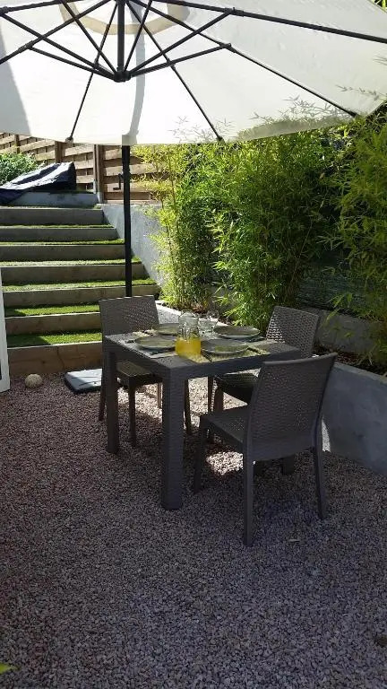 T2 De 45 M2 Sur Porticcio Avec Jardin