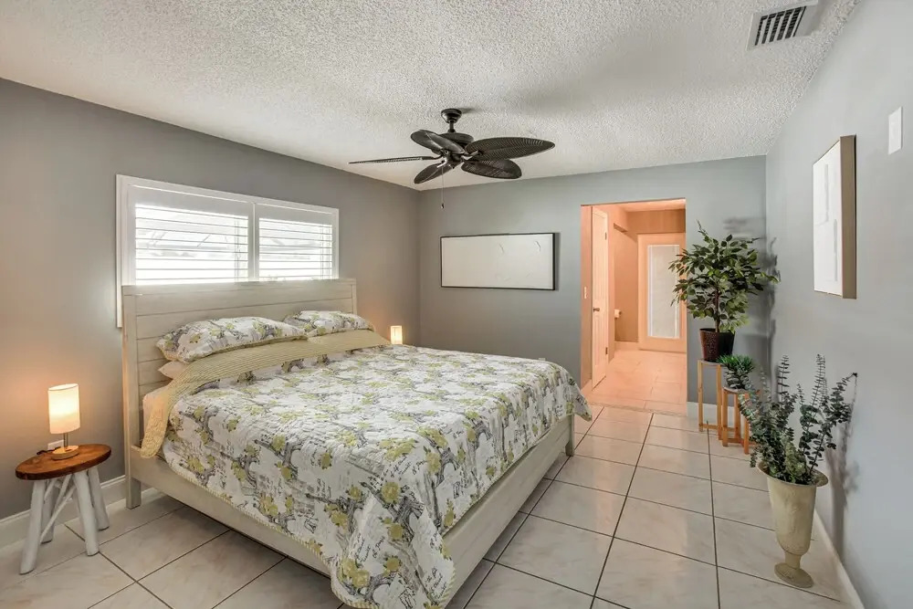 Private Dock & 2 Mi to Beach! Cape Coral Getaway