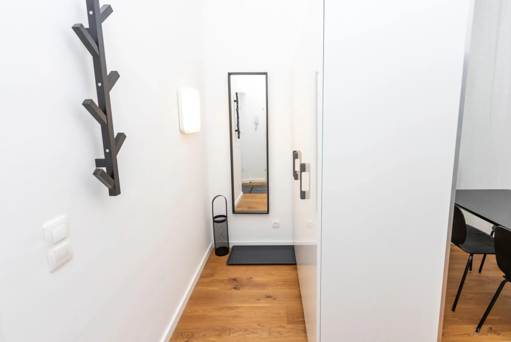 Radiant Premium Apartments - Central