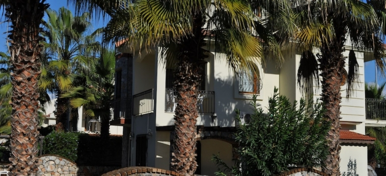 Villa Phoenix