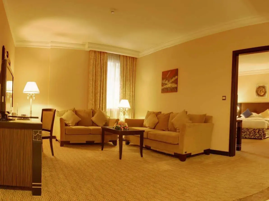 Отель Sharjah Palace Hotel