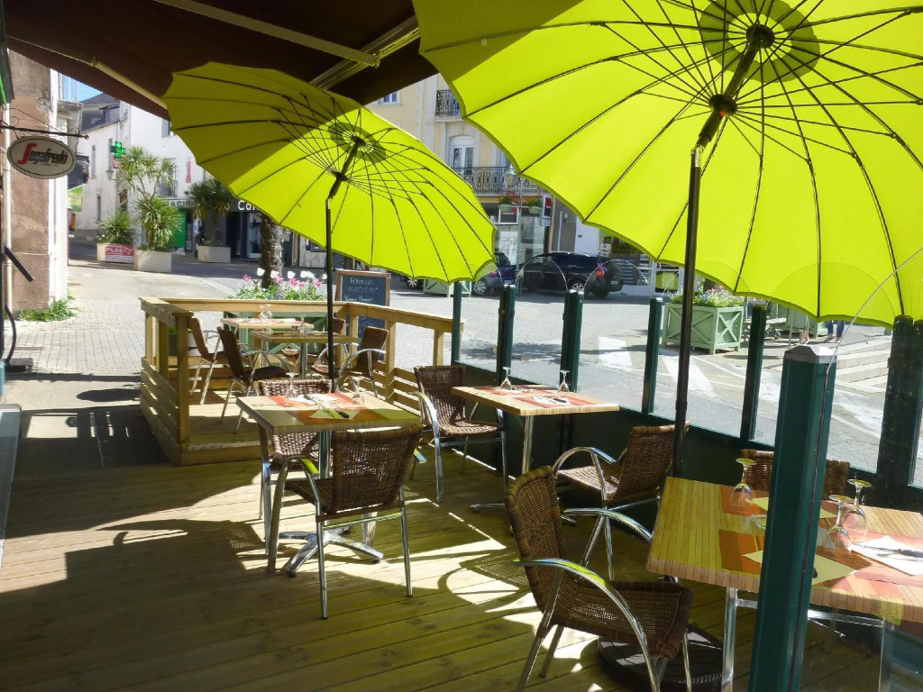 Logis Hotel Le Chêne Vert