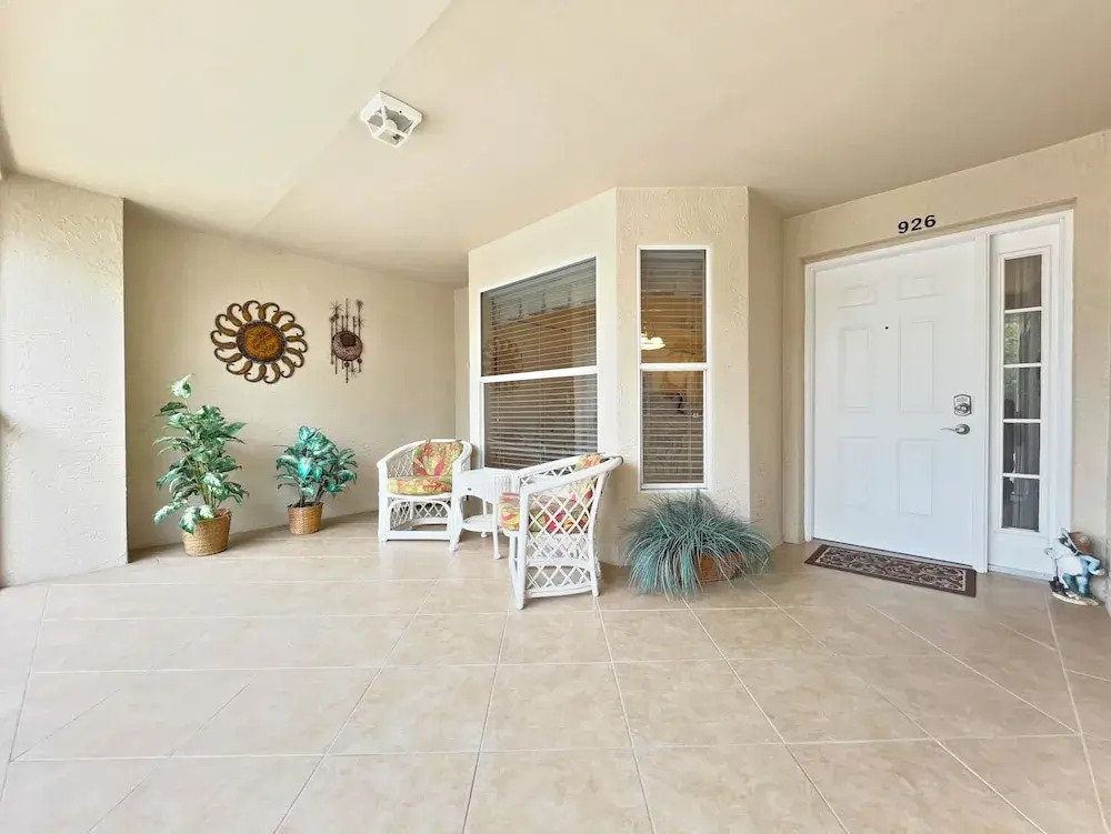 Stoneybrook Condo #926