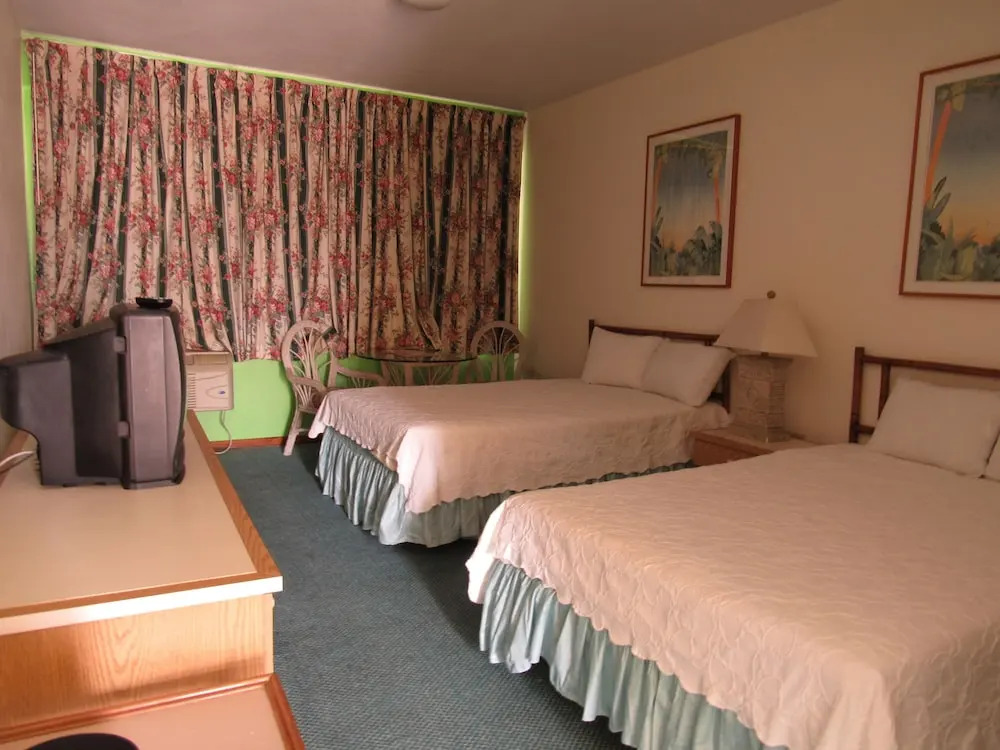 Hotel Perichis