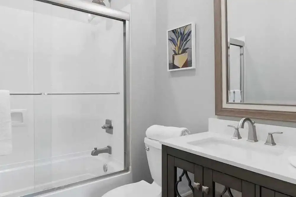 Sleeps 18! 7bdr, Backyard Pool, Walk to Beach Miramar Beach Jewel by Avantstay