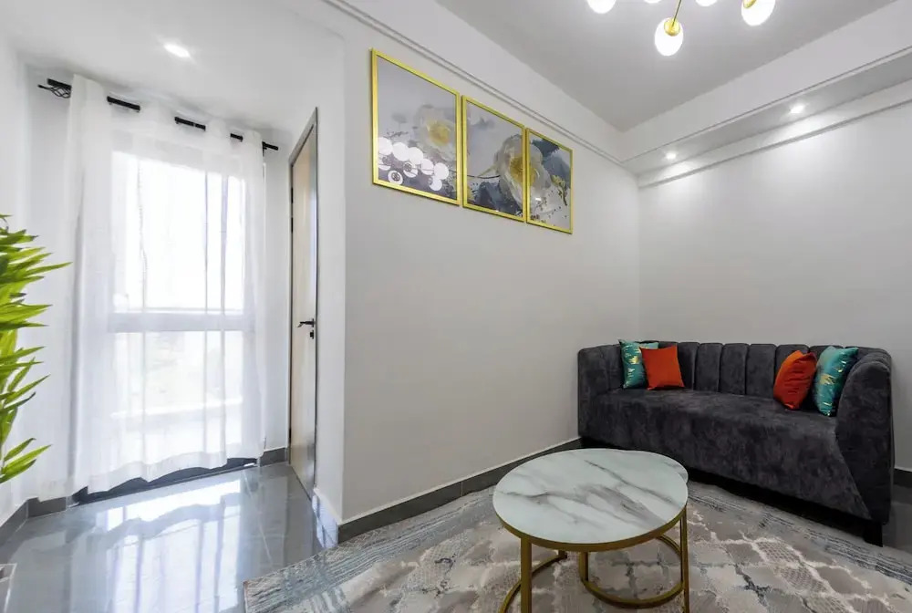 Erica Suites - Riverside 1BR Apartments