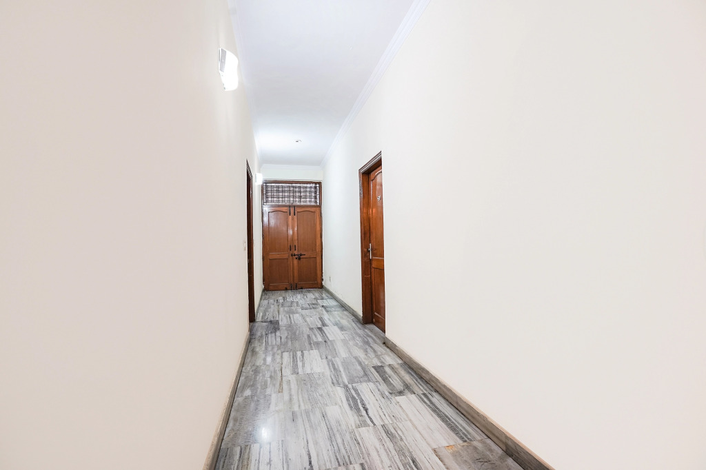 FabHotel Ivy Inn - Nr ISKCON Temple Noida Sec 35