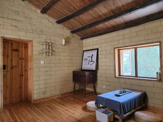 Lezhi Inn