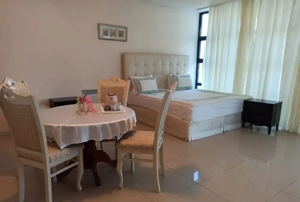 Kaspi Beach Resort