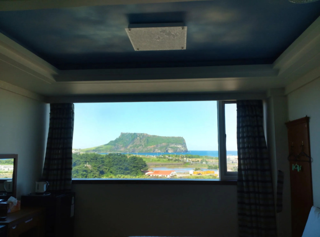 Sungsanpo Sky Hotel