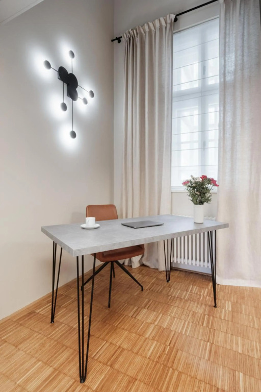Open-plan Flat in Vinohrady by Prague Days