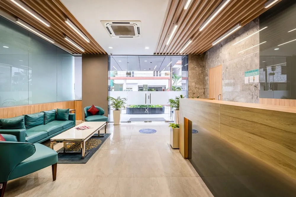 Westside Hotels