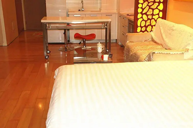 Beijing Golden Apple Apartment