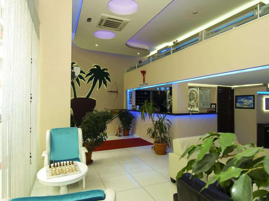 Hotel Timya