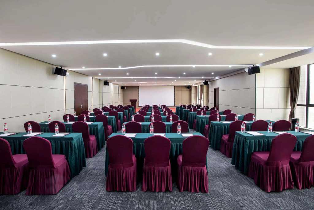 Ramada By Wyndham Huizhou Longmen