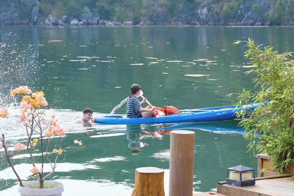 Lan Ha Floating Homestay