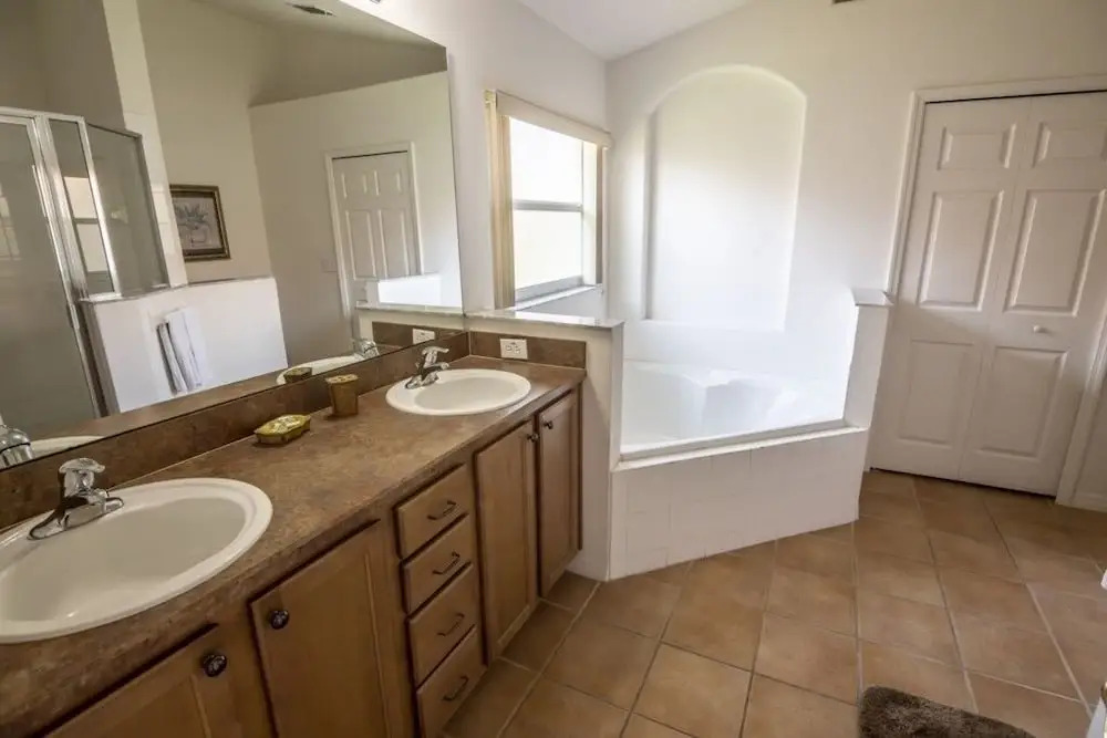 Luxury Solana Resort Pool 4 Bedroom Home