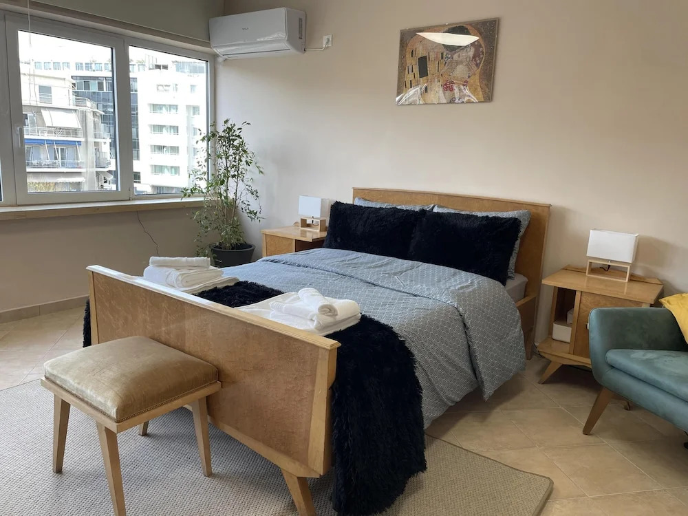 Cozy Apartment in Heart Athens Near Metro Fix 100m