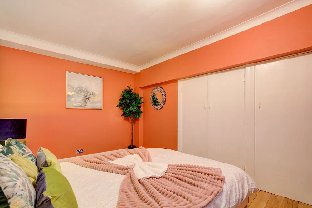 Hyde Park Private Family Apartments