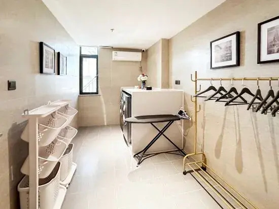 Homeinn Plus Hotel (Hohhot Railway Station)