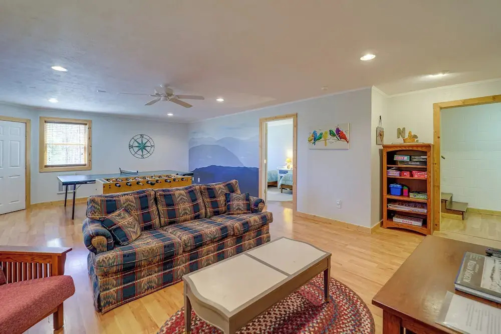 Hike, Sip & Unwind: Mtn-View Gem in Banner Elk