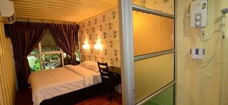 Container Gardenstay @ Bangkok Village
