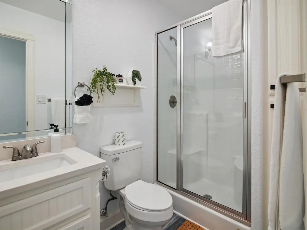 Birds of Paradise by Ryson Vacation Rentals