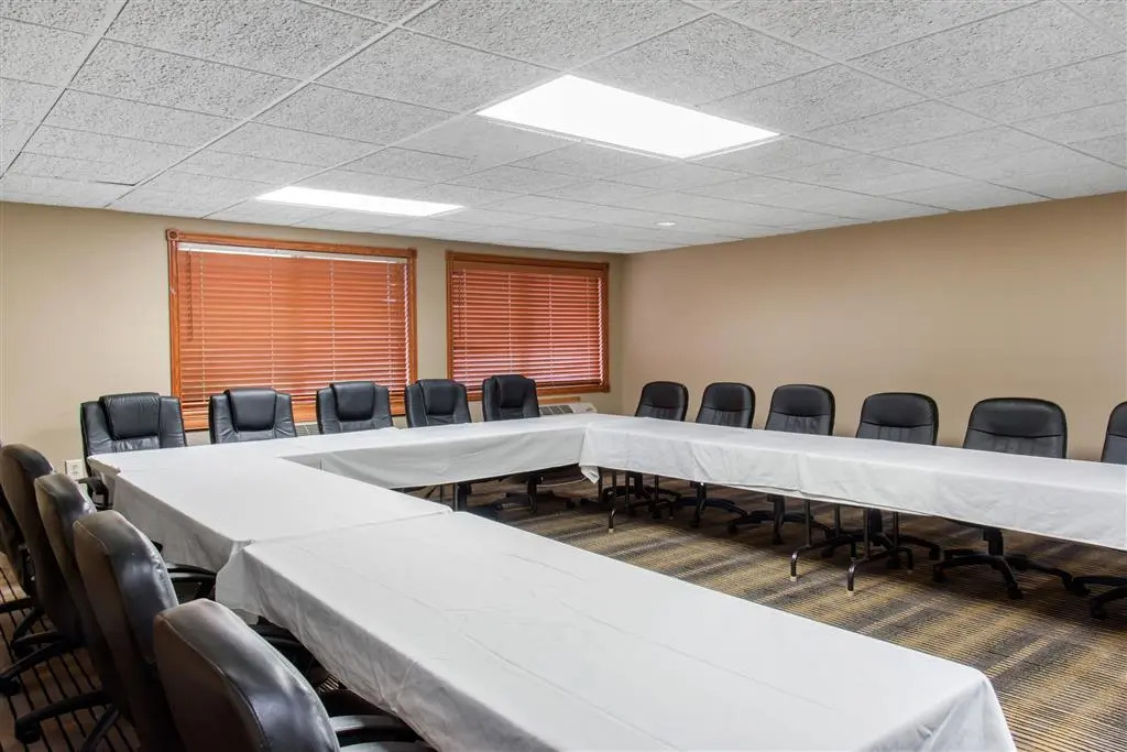 Quality Inn Rochester West