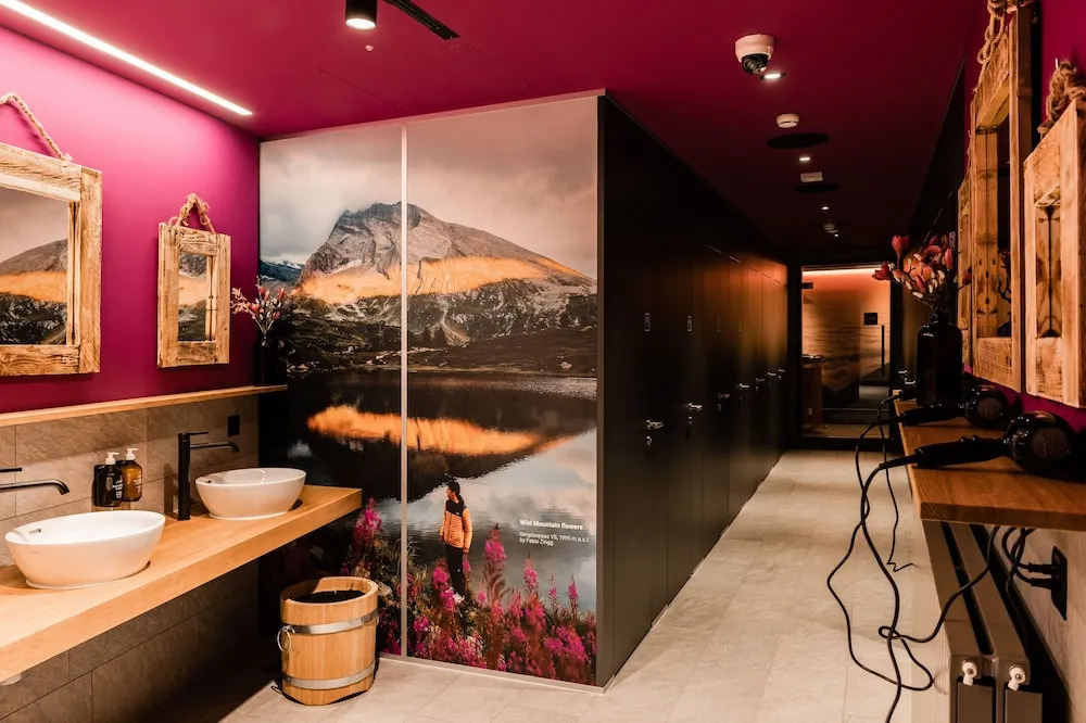 Capsule Hotel - Zurich Airport