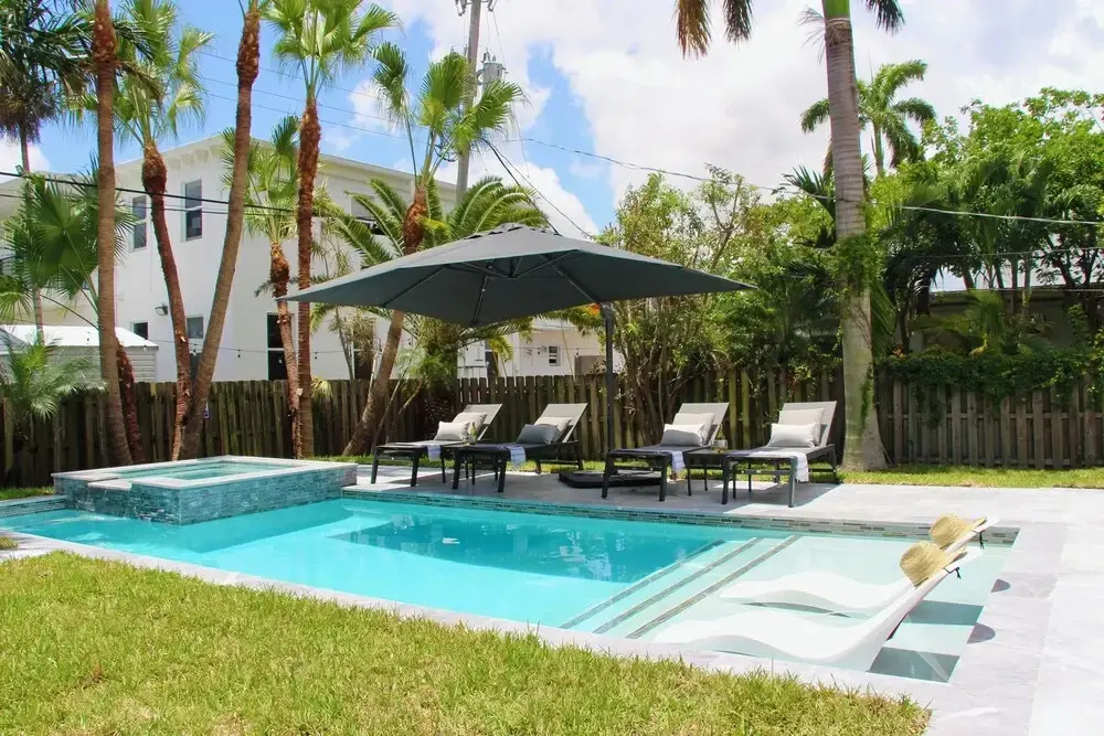 Fox Private Resort-Near Downtown & Beach